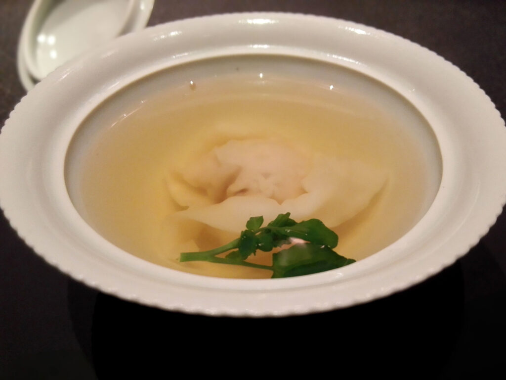 雉の極上スープ 雲吞添え