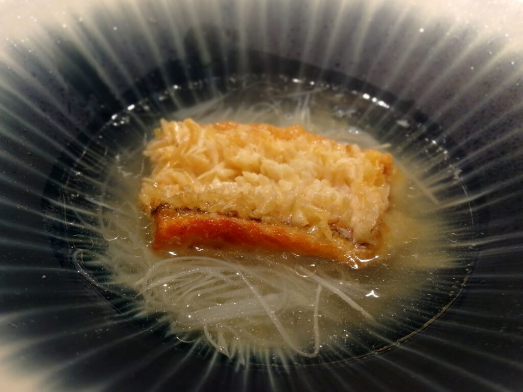 桜鯛のスープ仕立て