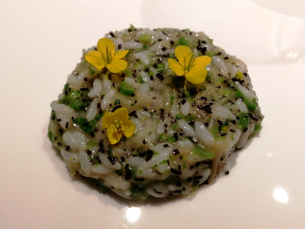 黒トリュフと干し貝柱、菜の花