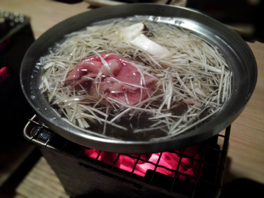 丹波松茸と近江牛のしゃぶしゃぶ