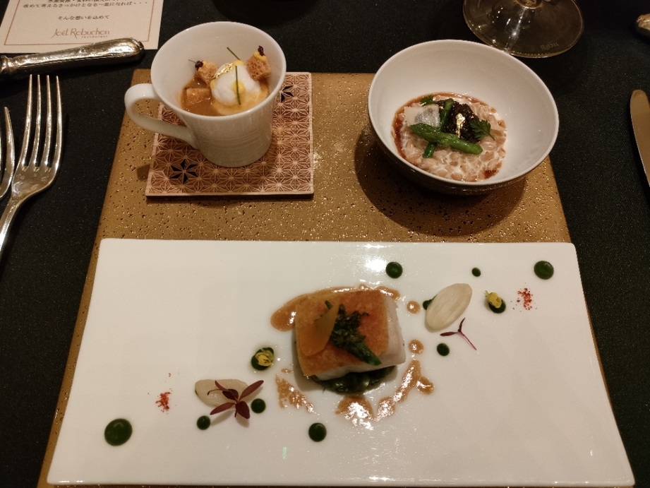 スペルト小麦のリゾット、マナガツオのカラスミクルート